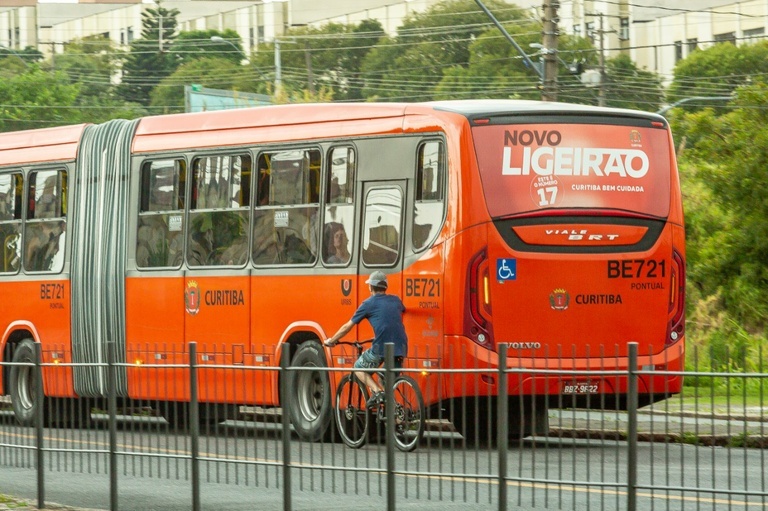 Câmara impedir rabeira em ônibus